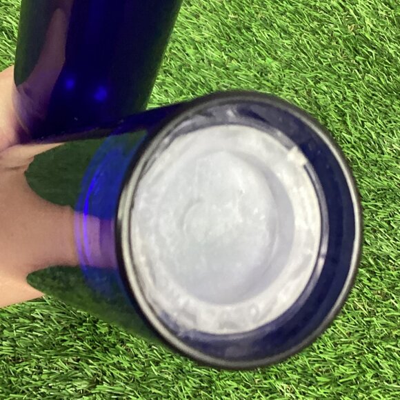 Olde Thompson Blue Salt & Pepper Shaker Set - Picture 5 of 10